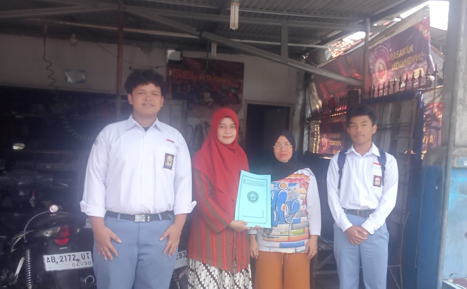 Mengapa Bengkel Mobil Pak Yanto Jadi Andalan Warga Cilacap?